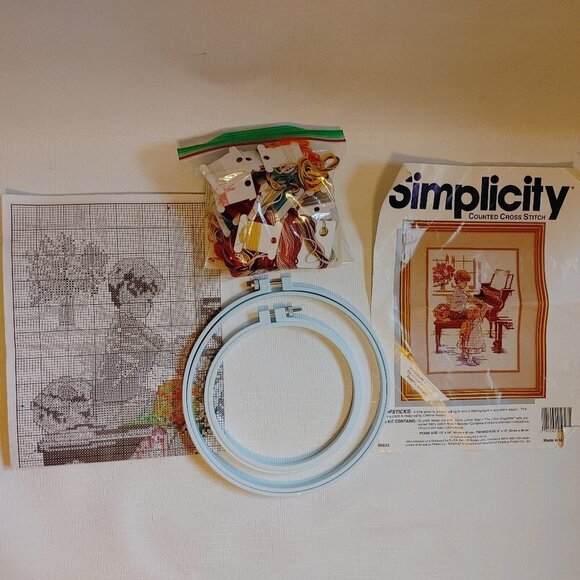 SIMPLICITY Counted Cross Stitch Chopsticks Kit LOT with Thread and Hoops - Picture 1 of 3